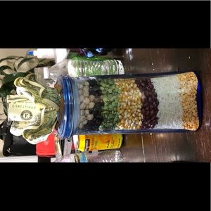 Flower vase of good luck